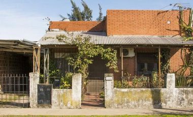 Casa en venta - Paso Del Rey