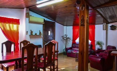 Casa en venta - Paso Del Rey