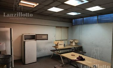 Galpon/Deposito con oficinas y showroom