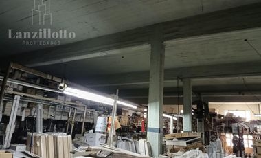 Galpon/Deposito con oficinas y showroom