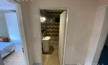 Venta PH 3 ambientes con patio en Sarandí (30781)
