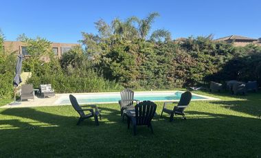 Diciembre - Enero - Febrero - Casa en Alquiler en Santa Barbara