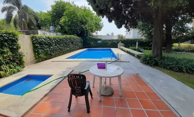 EXCELENTE DEPTO 2 AMB. C/ SEGURIDAD LAS 24HS - PISCINA - PARRILLAS - PLAYON DEPORTIVO