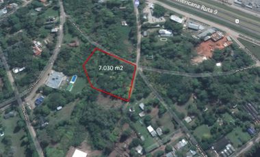 VENTA Terreno 7000 m2  - Loma Verde