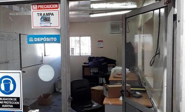 Venta de galpón en Wilde (25056)