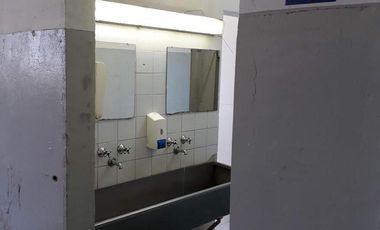 Venta de galpón en Wilde (25056)
