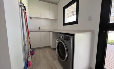 Casa en Alquiler - Barrio Deportivo Lote 380 de Costa Esmeralda - Alquiler temporario - Excelente casa