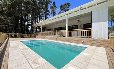 Casa en Alquiler - Barrio Deportivo Lote 380 de Costa Esmeralda - Alquiler temporario - Excelente casa
