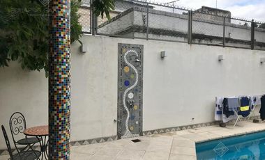 INMEJORABLE PROPIEDAD!!!! Cerca de todo - Vta. Directa