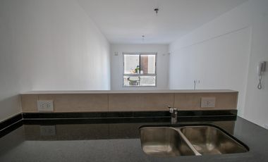 Venta/Financiación Departamento Un Dormitorio Categoria Cochera Opcional. Centro