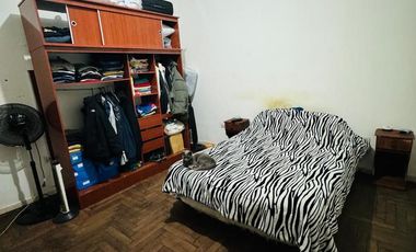 VENTA departamento 2 ambientes amplio en PB