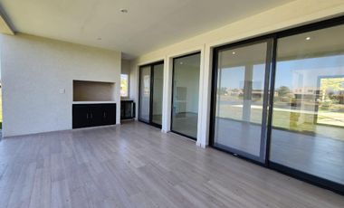 Casa en  venta al lago en Barrio San Matias, Escobar