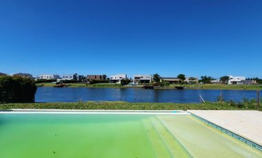 Casa en  venta al lago en Barrio San Matias, Escobar