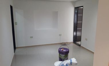 PH en venta - 1 Dormitorio 1 Baño - 80Mts2 - Caseros
