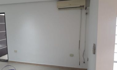 PH en venta - 1 Dormitorio 1 Baño - 80Mts2 - Caseros