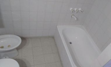 Se vende Departamento 3 dormitorios en  B° Sur