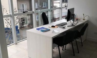 EXCELENTE OFICINA EN VENTA