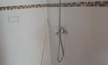 Venta de Terreno con mejoras en Mari Menuco!