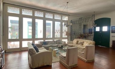 Casa en   CASCO HISTORICO DE SAN ISIDRO