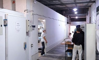 Galpón - Depósito de 290 m2.  Distrito de las Artes - La Boca - OPORTUNIDAD  - VENTA.