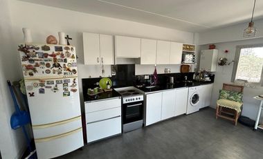 Departamento en Venta   3 ambientes Gran Balcon aterrazado y cochera cubierta    - San Martin