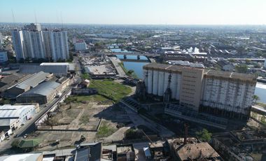Alquiler Terreno en  Avellaneda - 25.000 m2