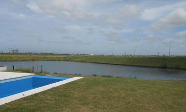 CASA EN VENTA EN BARRIO PUERTOS - ACACIAS - MAROTO PROPIEDAES