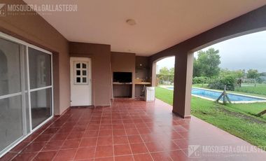 Casa en venta en el canton golf