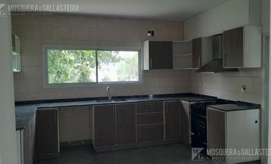 Casa en venta en el canton golf