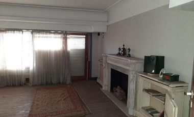 Local con vivienda en planta alta con quincho y galpón SOBRE DOS LOTES