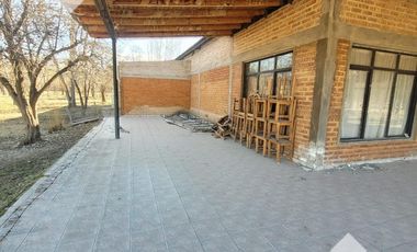 Alquiler Lotes con salones de 200mts