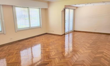 Martinez- Alquiler Casa 6 ambientes cercana Colegio Lincoln