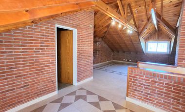 Martinez- Alquiler Casa 6 ambientes cercana Colegio Lincoln