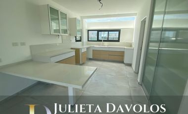 Casa en  Venta 5 Ambientes Puertos del Lago Barrio Riberas-Escobar-Maschwitz