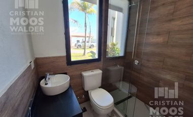 Casa en venta 5 ambientes Muelles