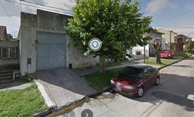 GALPÓN EN VENTA - CON RENTA