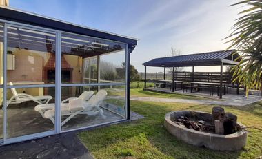 Casa Con Piscina