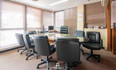 Oficina en piso exclusivo sobre calle Cordoba - Centro de Rosario