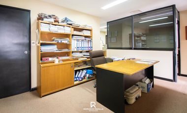 Oficina en piso exclusivo sobre calle Cordoba - Centro de Rosario
