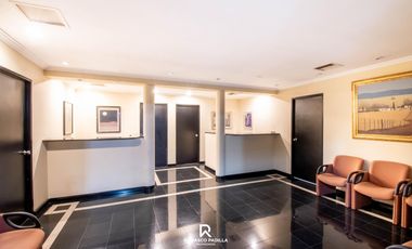 Oficina en piso exclusivo sobre calle Cordoba - Centro de Rosario