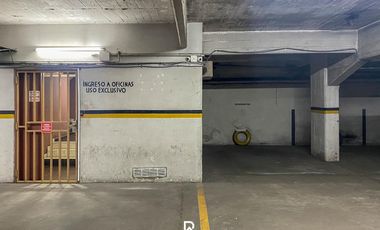 Oficina en piso exclusivo sobre calle Cordoba - Centro de Rosario