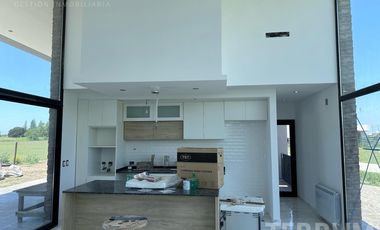 CASA VENTA CANNING BARRIO LA ALAMEDA