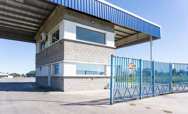 Depósito en Zarate KM 90 3600 M2 CON HIDRANTES