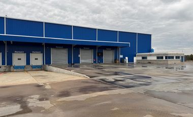 Depósito en Zarate KM 90 3600 M2 CON HIDRANTES