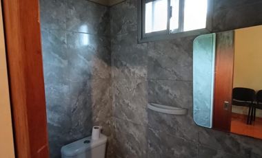OFICINA EN AL QUILER - CONSULTORIO - OFICINAS COMERCIALES
