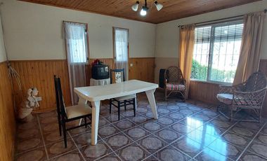 Casa de 3 amb. a la venta en Cañuelas