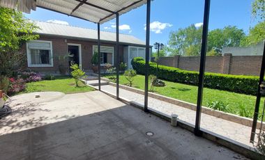 Casa de 3 amb. a la venta en Cañuelas
