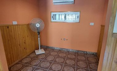 Casa de 3 amb. a la venta en Cañuelas