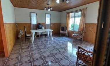 Casa de 3 amb. a la venta en Cañuelas