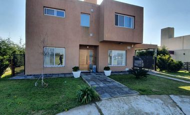 Casa - Esteban Echeverria